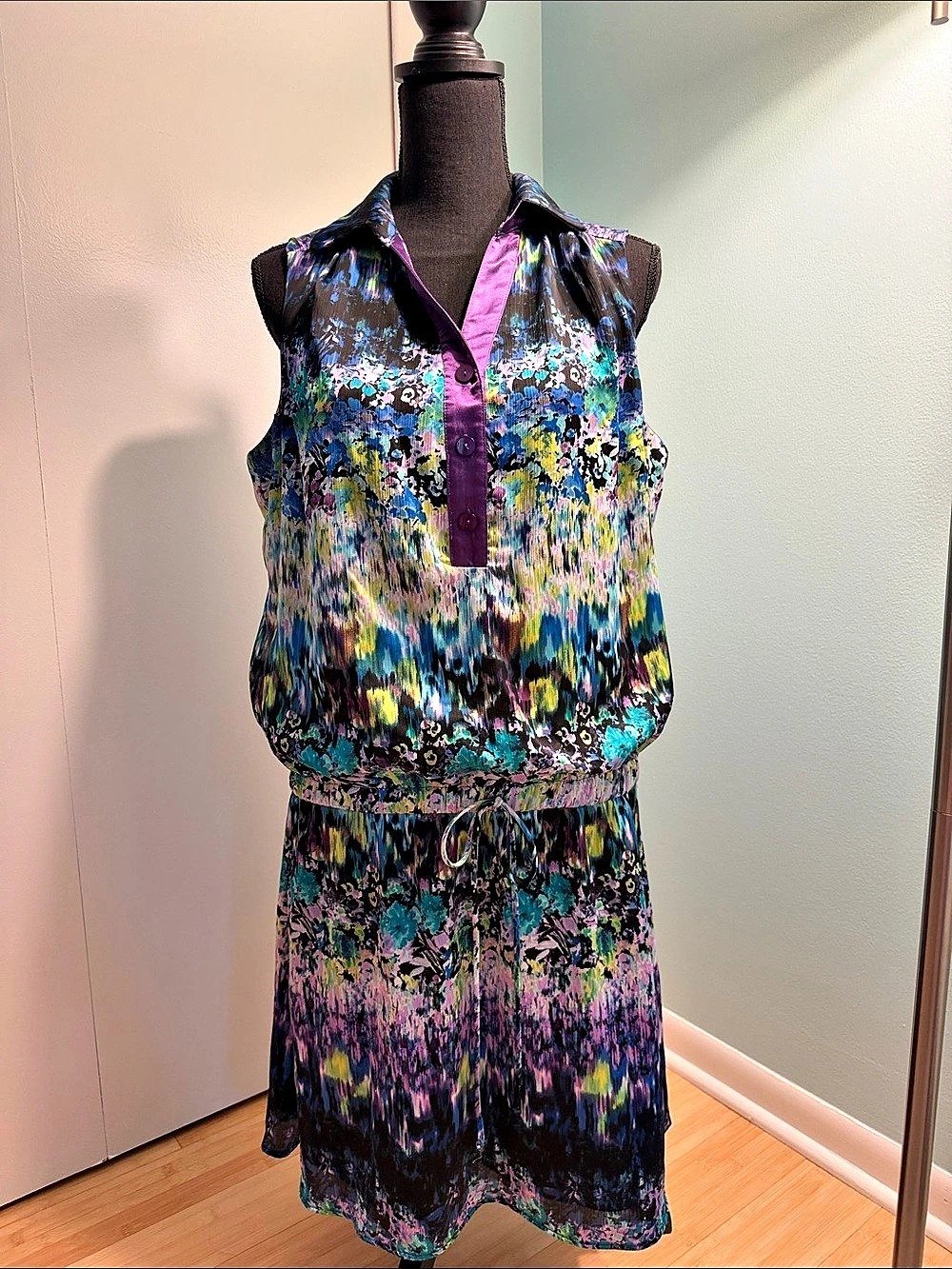 Gabby Skye Floral Mini Dress in Black & Purple Size 10 Like New